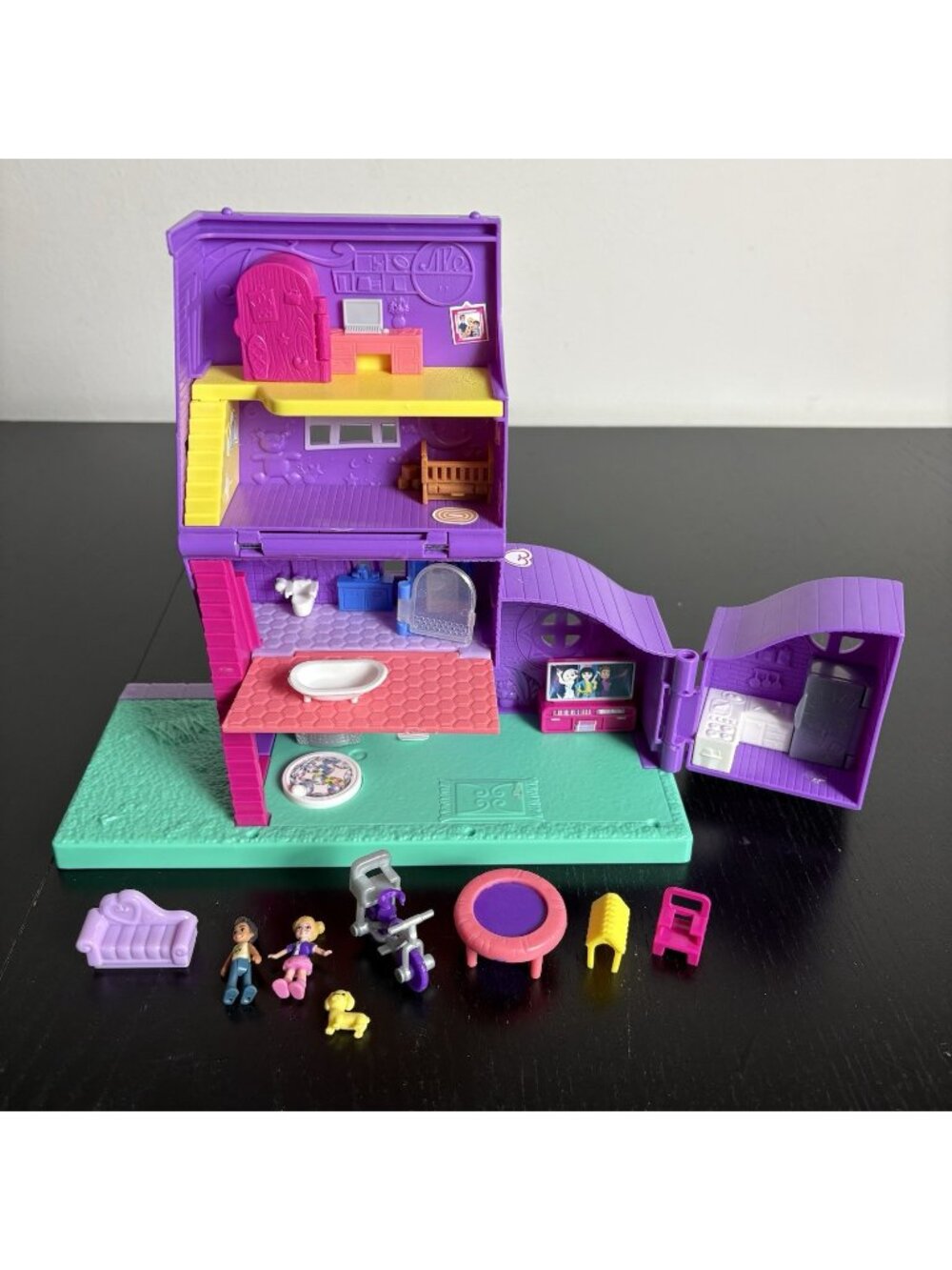 POLLY POCKET Pollyville Pocket House Playset Mattel 2018